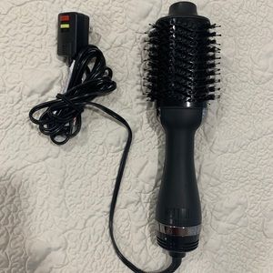Hot Tools Charcoal Infused One-Step Blow Out